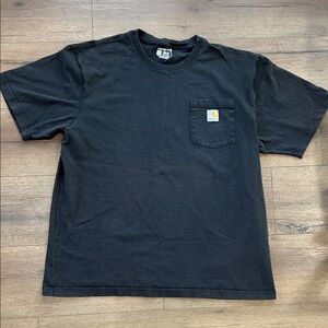 Carhartt black Tee !! Large